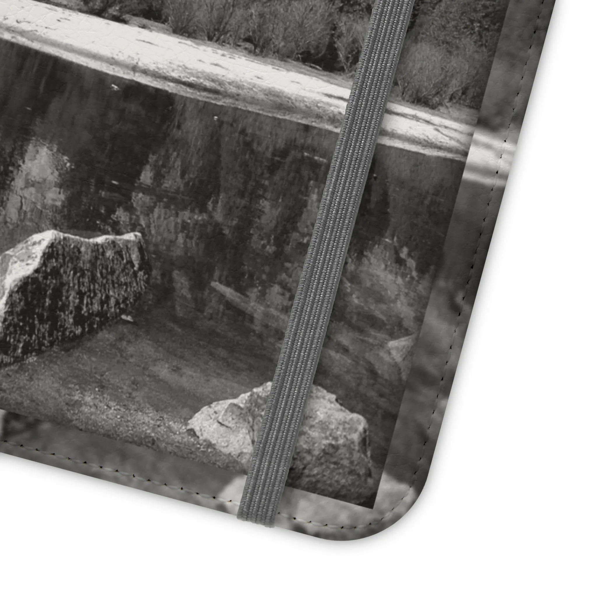 Mirror Lake Yosemite - Flip Cases