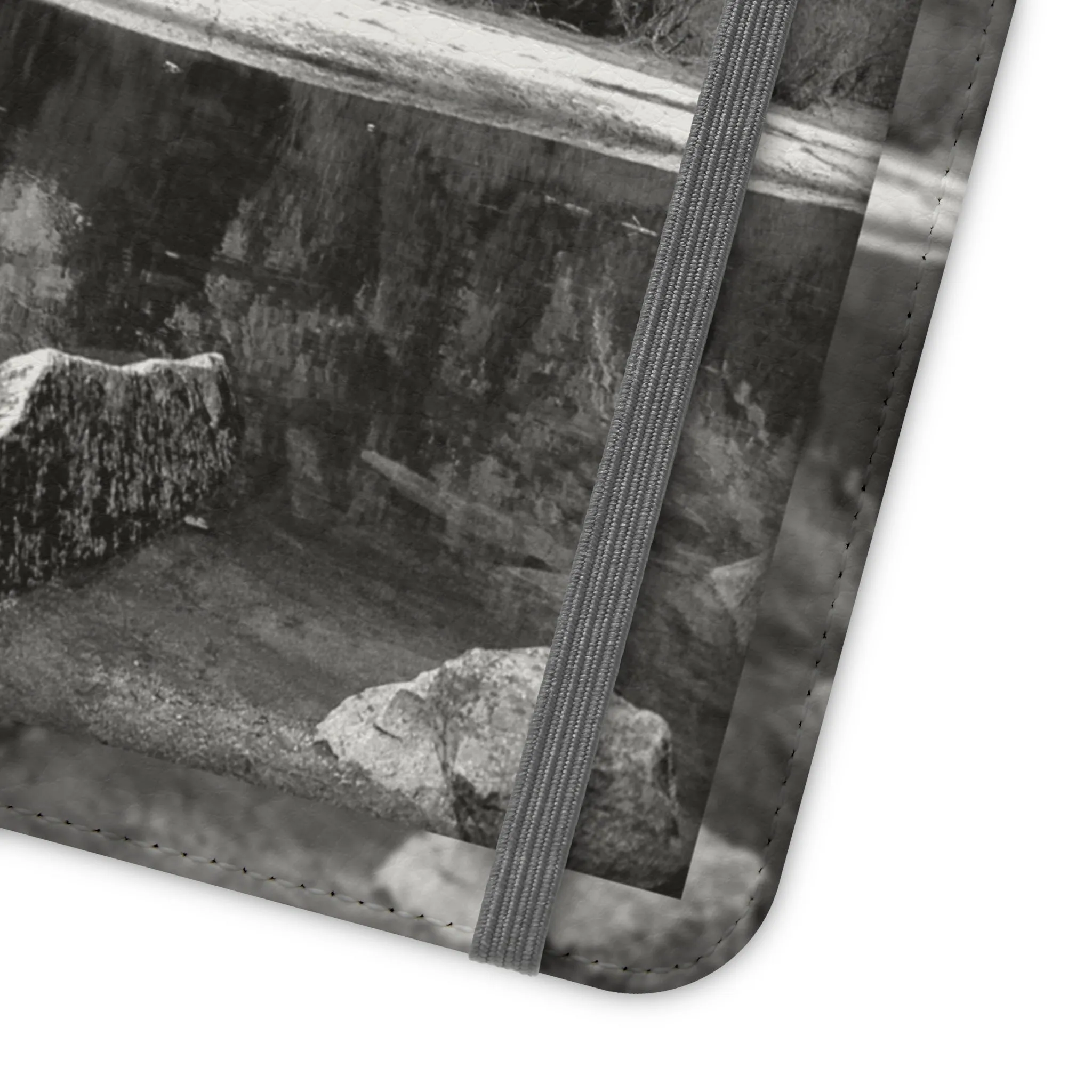 Mirror Lake Yosemite - Flip Cases