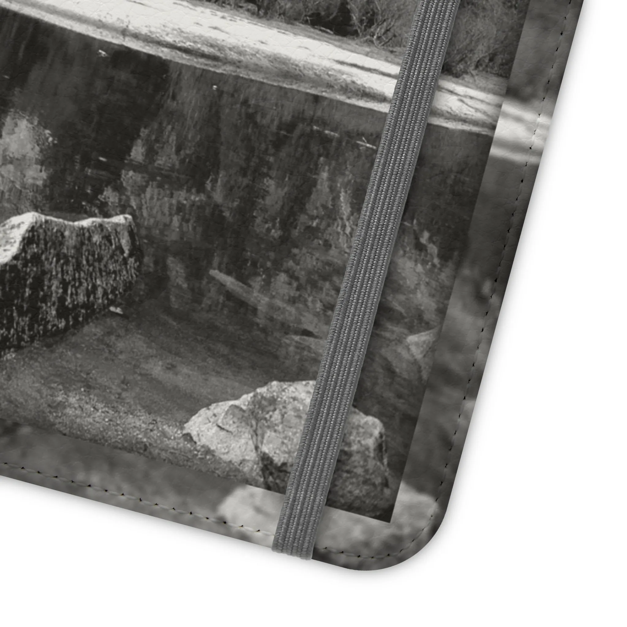 Mirror Lake Yosemite - Flip Cases