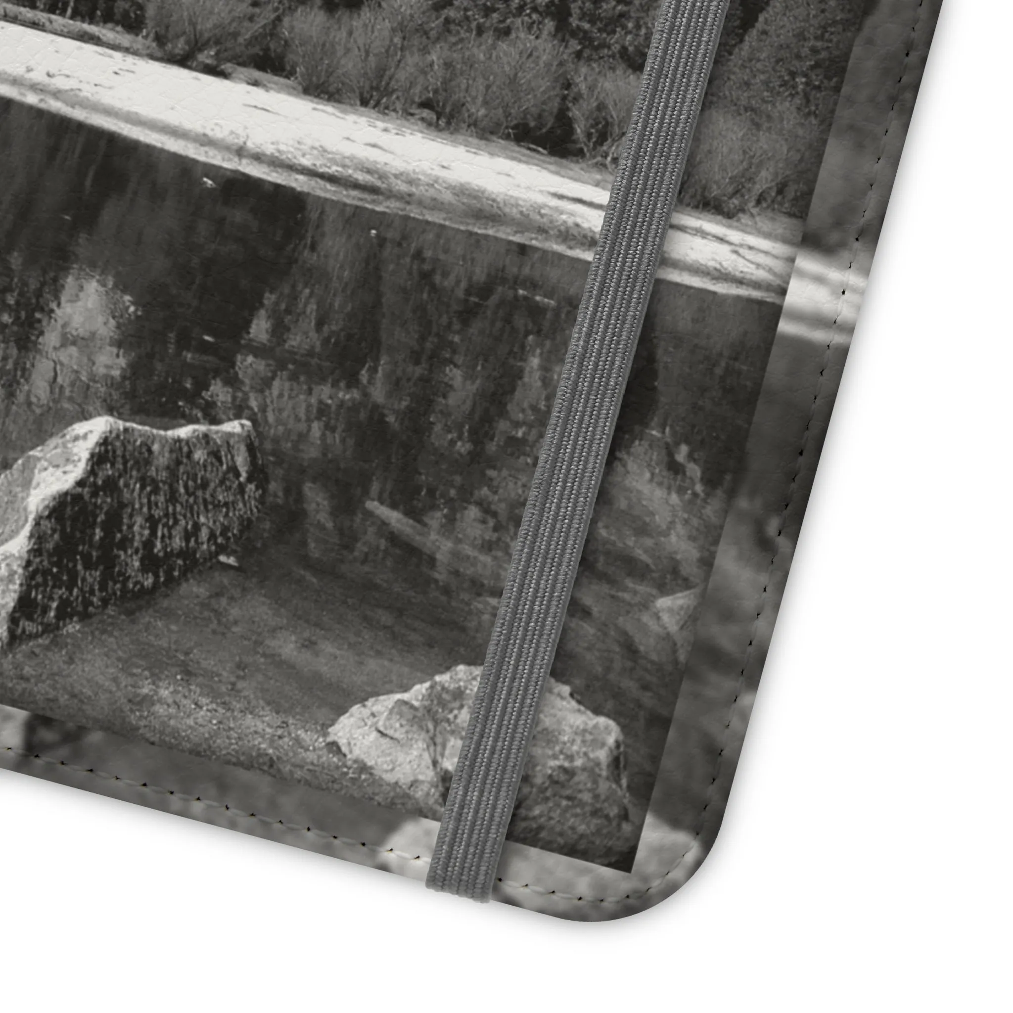 Mirror Lake Yosemite - Flip Cases