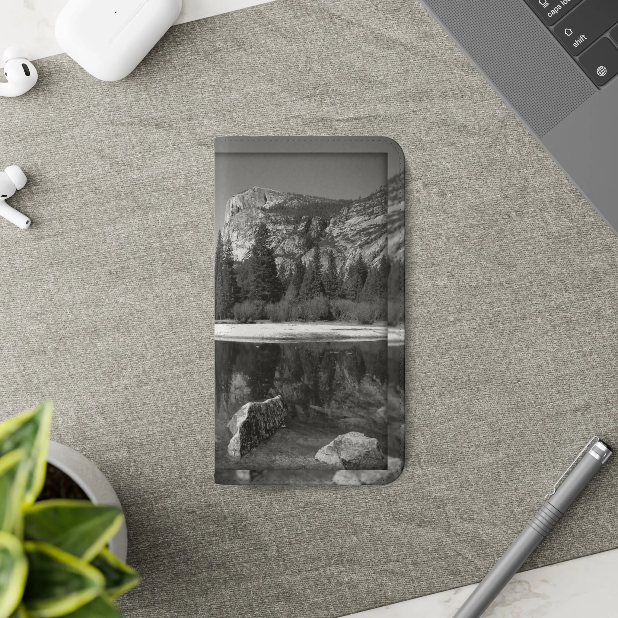 Mirror Lake Yosemite - Flip Cases