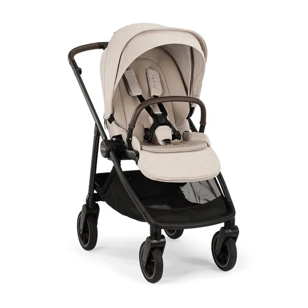 SWIV Stroller by Nuna