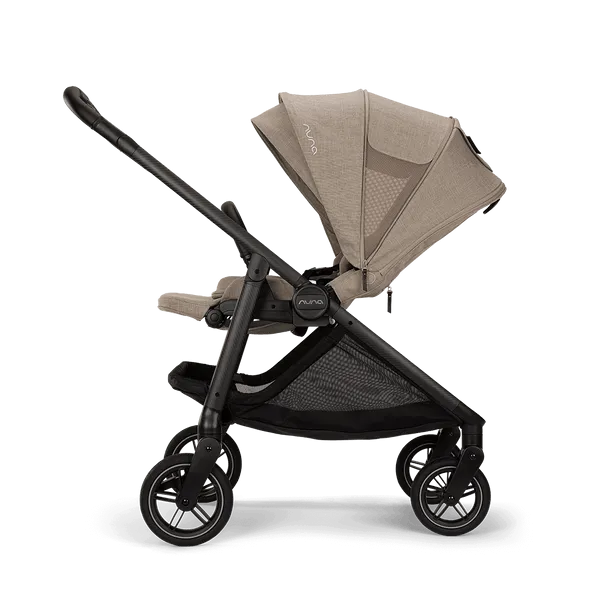 SWIV Stroller by Nuna